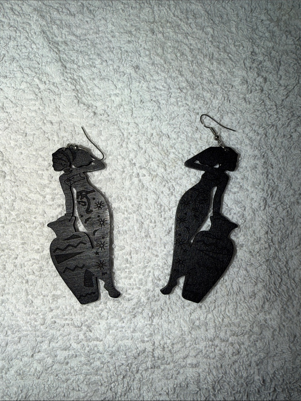 Black Silhouette Earrings - Decorative Ceramic Lover Design